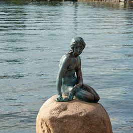 The Little Mermaid, Copenhagen Photo #8 by ThomasWolter from pixabay
