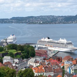 Bryggen, Bergen Photo #7 by Michelle_Raponi from pixabay