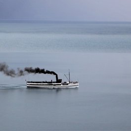 Lake Wakatipu, New Zealand Photo #5 by Nel_Botha-NZ from pixabay