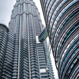 Petronas Twin Towers, Kuala Lumpur Photo #5 by Olgaozik from pixabay