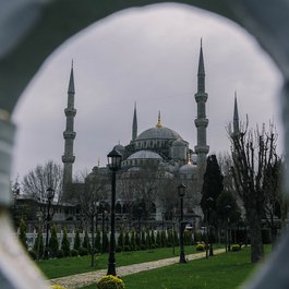 Istanbul, Turkey Photo #8 by sofdoug from pixabay