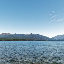 Lake Te Anau, Te Anau Photo #4 by Makalu from pixabay