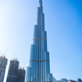 The Dubai Mall, Dubai Photo #8 by 8268513 from pixabay