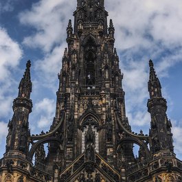 Scott Monument, Edinburgh Photo #5 by eduardovieiraphoto from pixabay