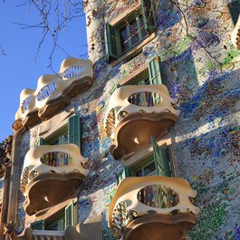 Casa Batlló, Barcelona Photo #1 by pcsfish from pixabay