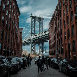 Brooklyn Bridge, New York Photo #4 by kokygonzalez from pixabay