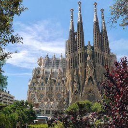 Barcelona, Spain Photo #1 by Patrice_Audet from pixabay