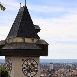 Clock Tower, Graz Photo #9 by WFranz from pixabay