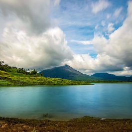 Lake Arenal, Costa Rica Photo #1 by Leolo212 from pixabay