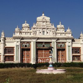 Mysore Palace, Mysore Photo #3 by sarangib from pixabay