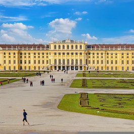 Schönbrunn Palace, Vienna Photo #6 by Sekau67 from pixabay
