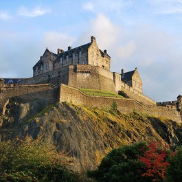 Edinburgh Castle, Edinburgh Photo #7 by the_iop from pixabay