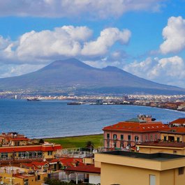 Mount Vesuvius, Naples Photo #1 by rosemaria from pixabay