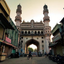 Charminar, Hyderabad Photo #2 by shivaphotographyy from pixabay