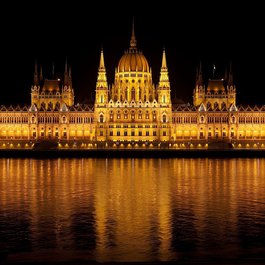 Budapest, Hungary Photo #5 by 12019 from pixabay