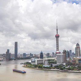 The Bund, Shanghai Photo #9 by SeanSheng from pixabay